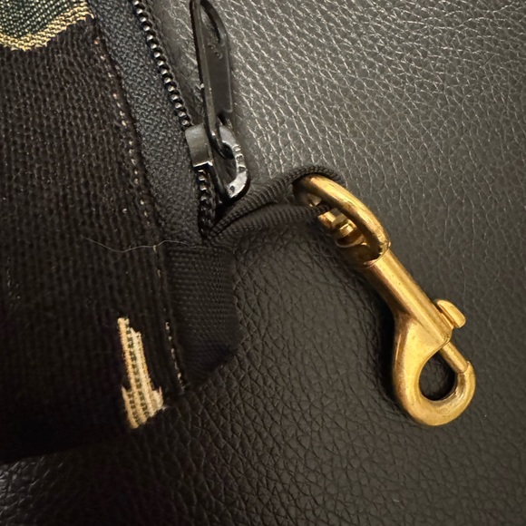 Danny K Beverly Hills Sun & Moon Black Zippered Tote Bag w/ glasses case - Picture 7 of 13